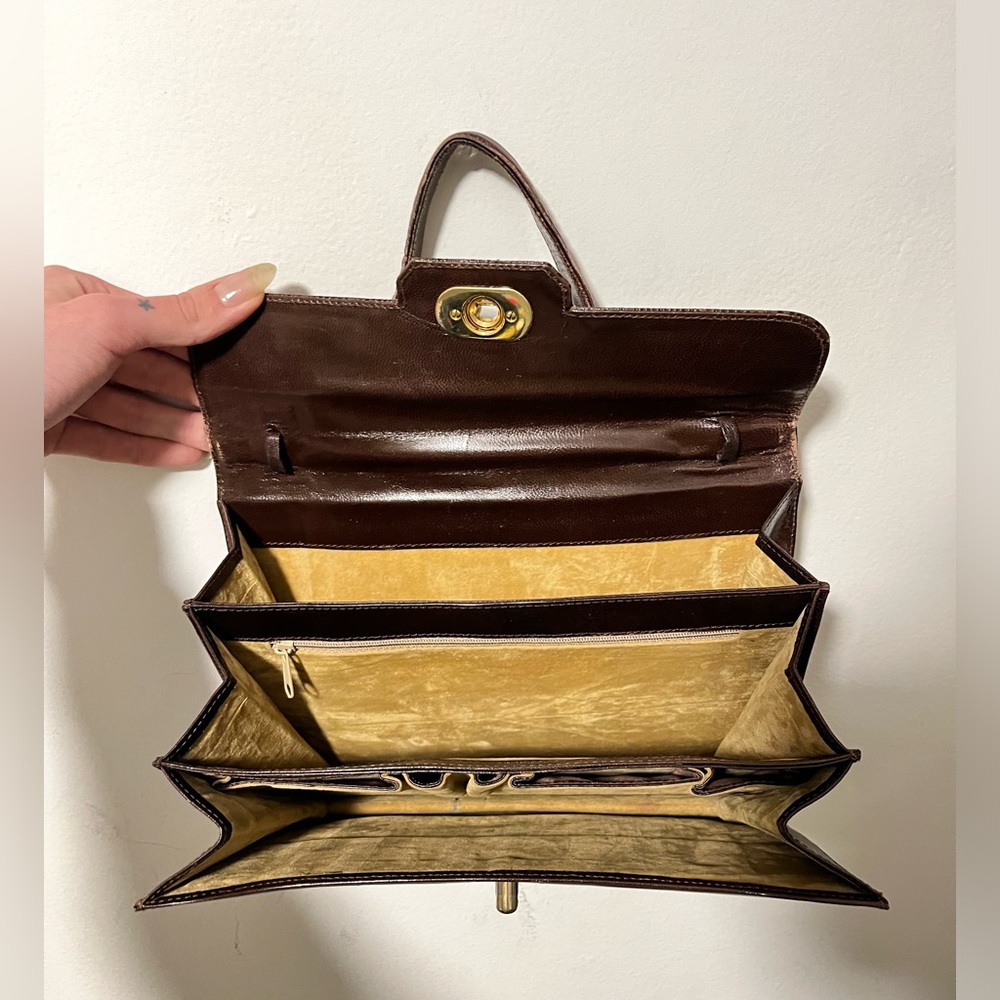 Vintage Brown Leather Briefcase Handbag Accordian Style Gold Detailing